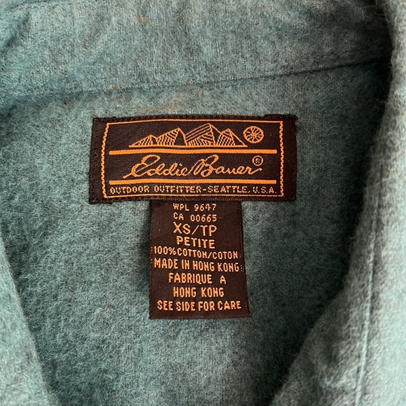 Eddie Bauer Fleece Button Down Shirt Petite - Picture 4 of 5